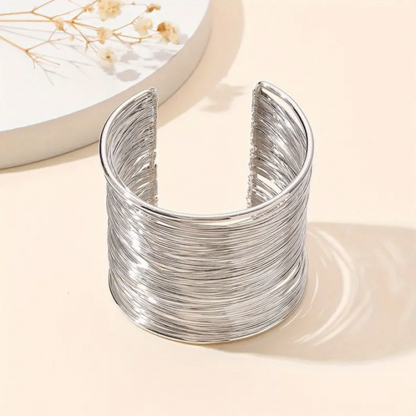 Luxury Heavy Metal High Quality Open Wire Bracelet